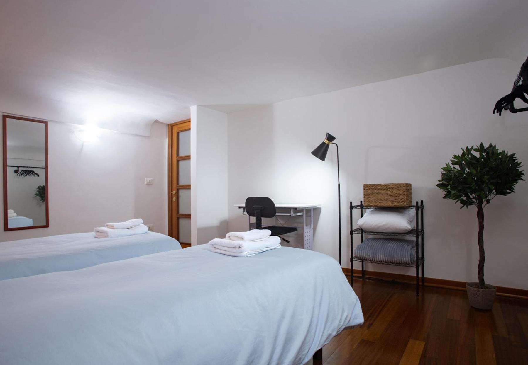 Casa Orchidea - The Fab Stay Brindisi Luaran gambar